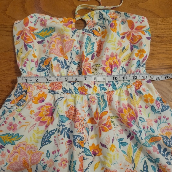 Old Navy Floral Romper - Picture 7 of 10